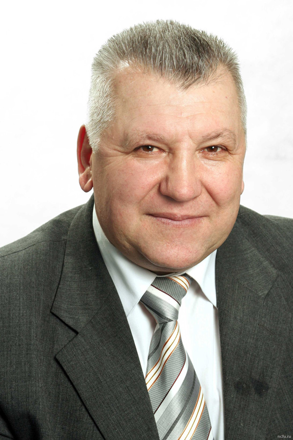 Petr Akinin