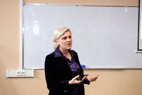 Ia  Pipia