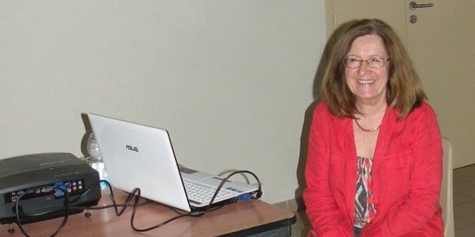 Evelyne  Crégut 
