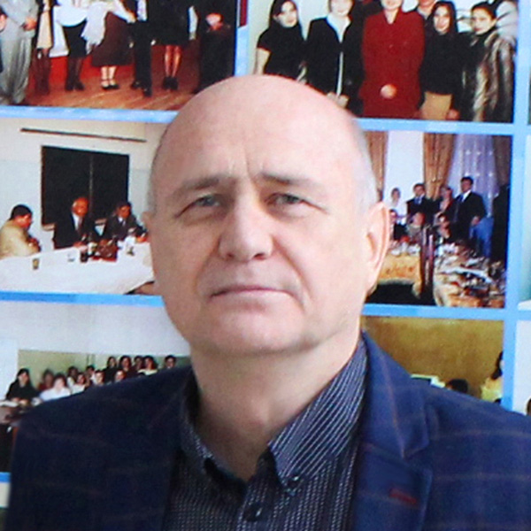 Eldar Eldarov